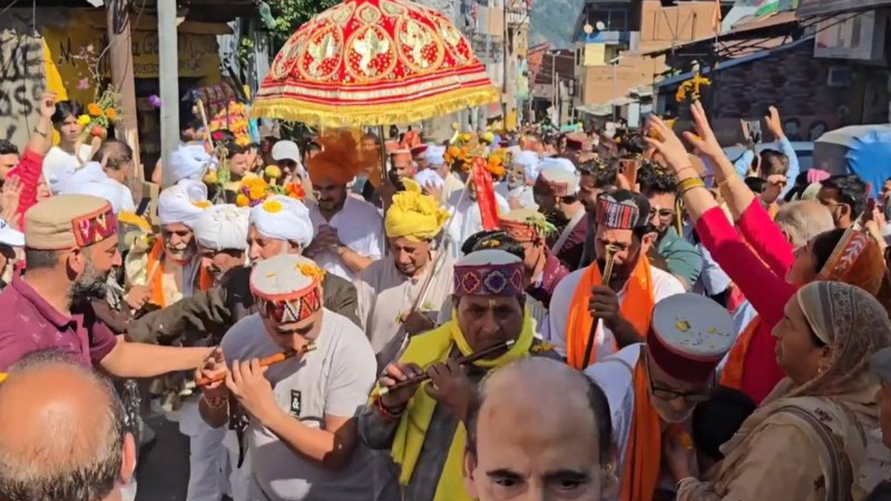 Thousands Join Annual Kailash Kund Yatra Amid Tight Security In J&K's Doda