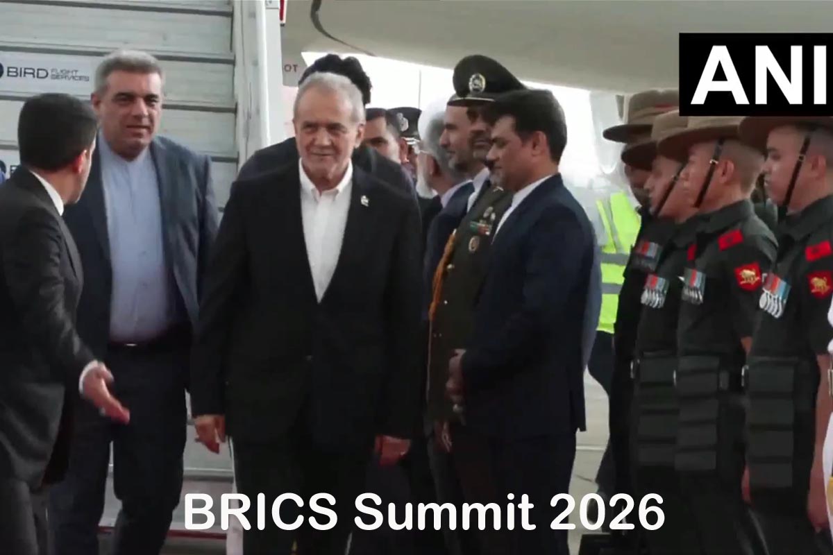 ایرانی صدر پیزشکیان برکس اجلاس میں شرکت کے لیے دہلی پہنچے ، کہا -اس سے امریکی ڈالر کی من مانی اور بالادستی کو کم کرنے میں مدد ملے گی